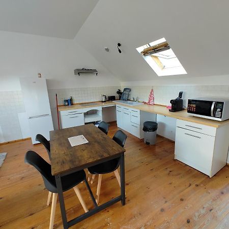 Pont-de-lʼArche Cosy Appartement 2 Chambres מראה חיצוני תמונה