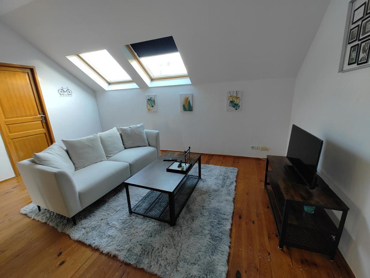 Pont-de-lʼArche Cosy Appartement 2 Chambres מראה חיצוני תמונה