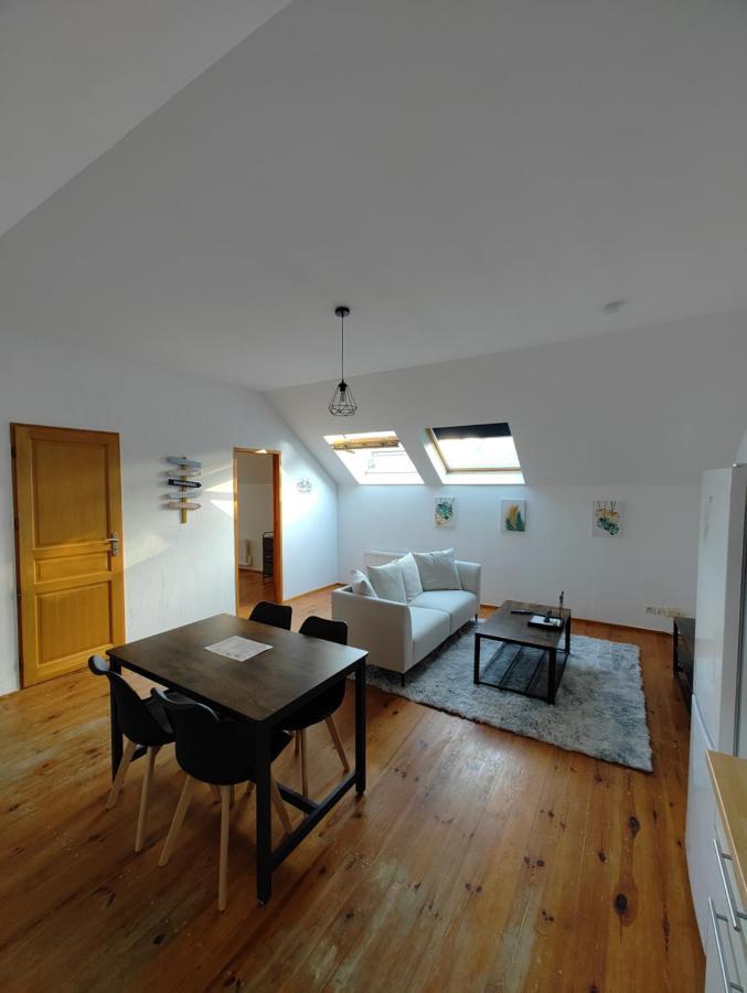 Pont-de-lʼArche Cosy Appartement 2 Chambres מראה חיצוני תמונה
